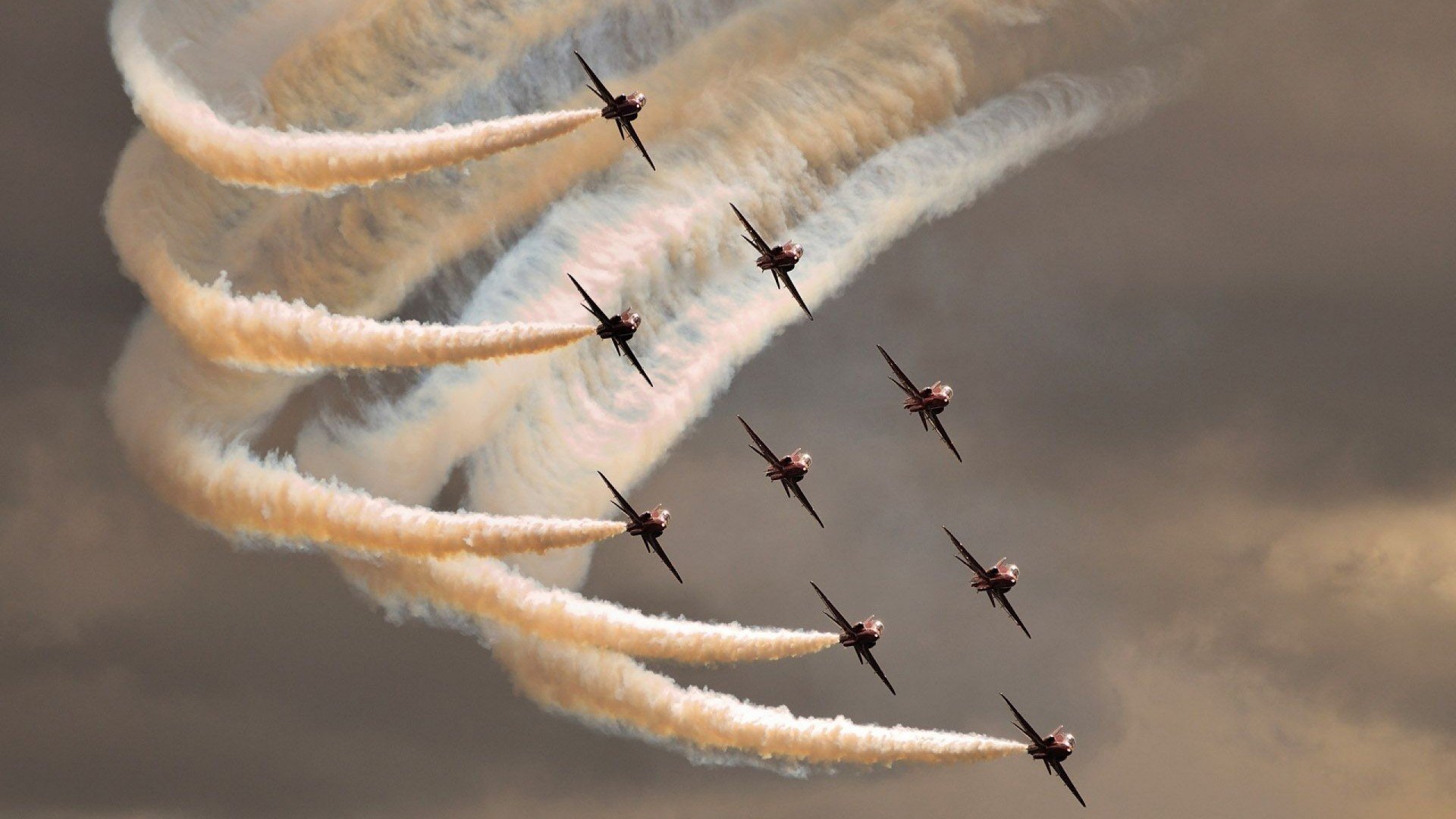 蒙彼利埃中后场联动提升整体强度,蒙彼利埃队