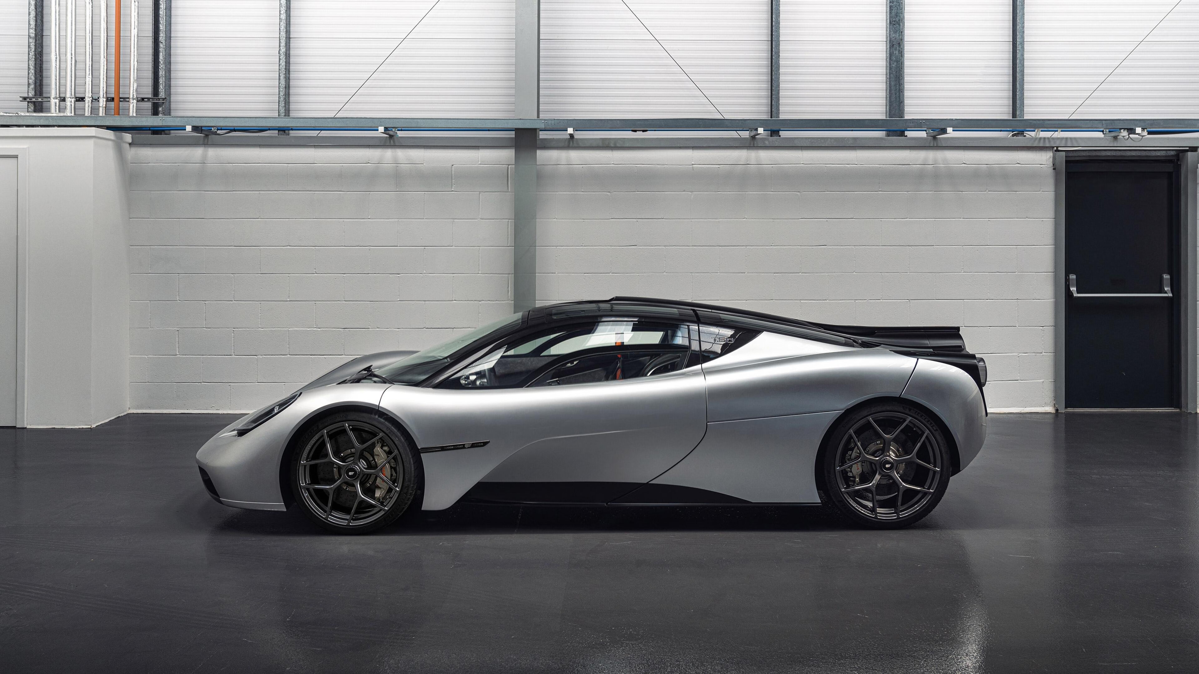 C罗带领球队晋级淘汰赛表现出色,c罗欧冠淘汰赛进球